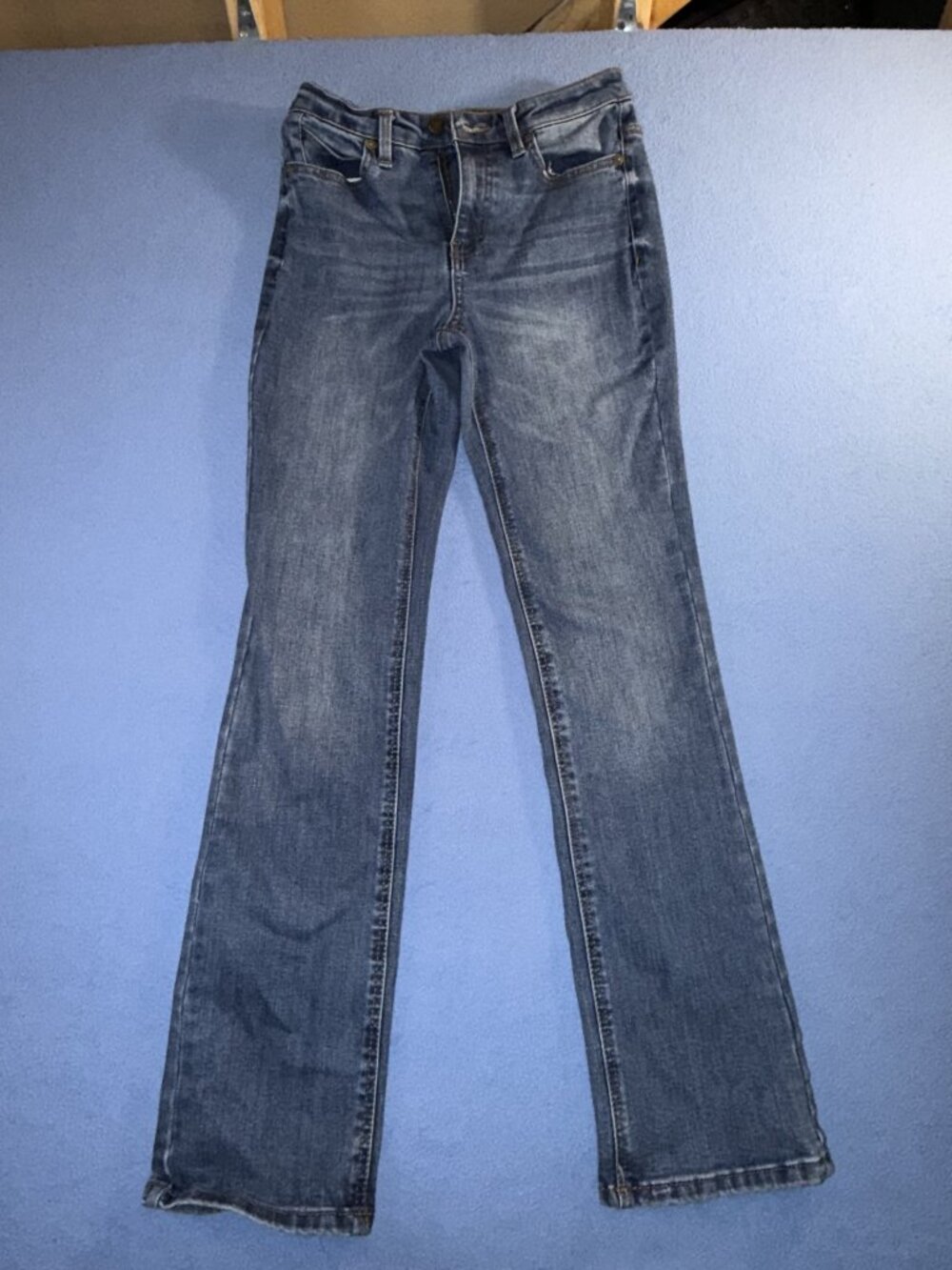 Oat New York Blue Wash Women's Straight Leg Jeans Size 0/25